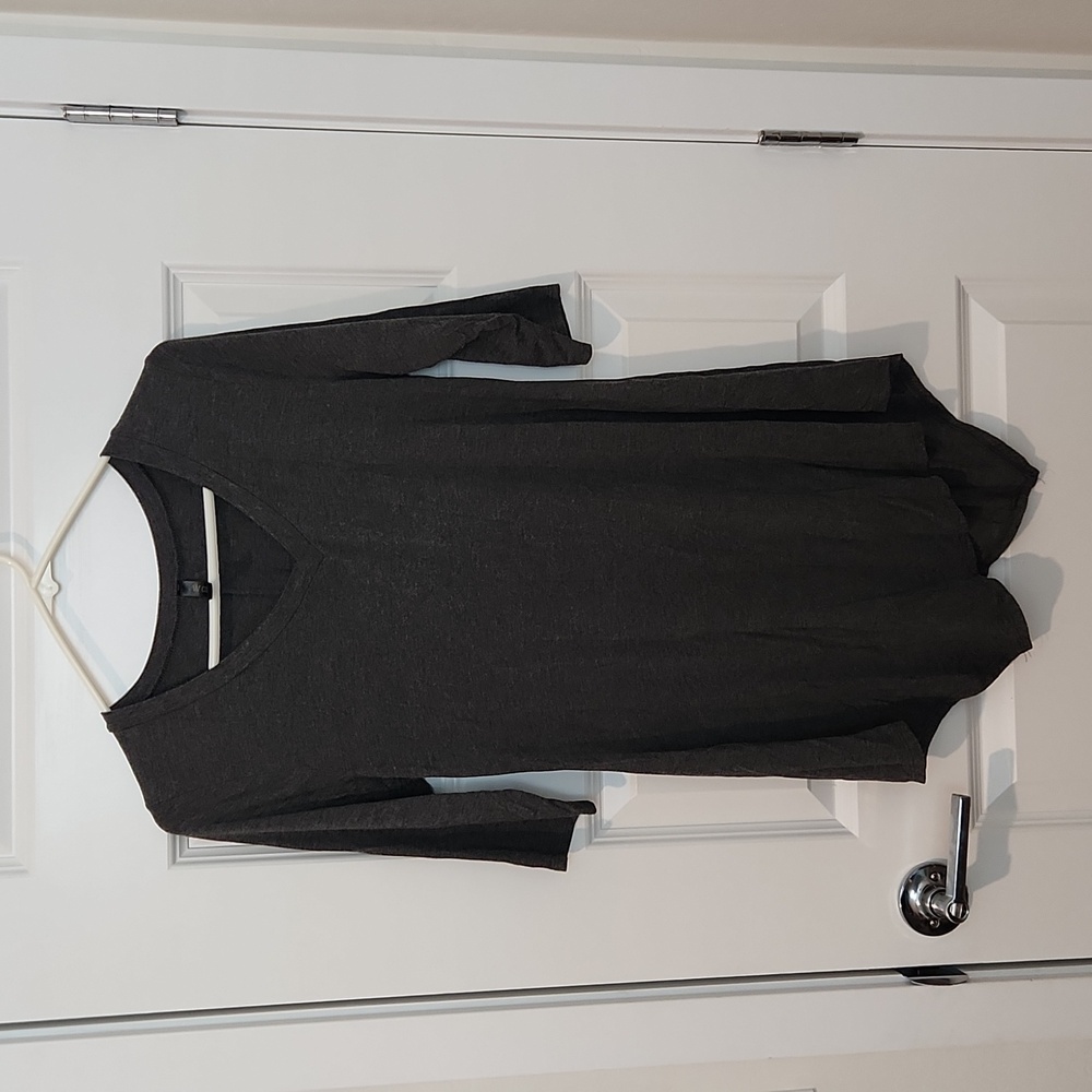 W Collection Super Comfortable Tunic Top!